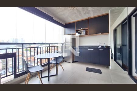 Varanda de kitnet/studio para alugar com 1 quarto, 35m² em Bom Retiro, São Paulo
