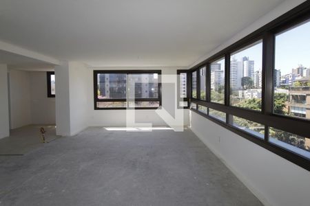 Sala de apartamento à venda com 3 quartos, 125m² em Petrópolis, Porto Alegre