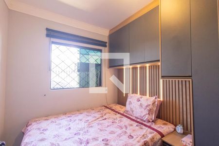 Quarto 1 de casa para alugar com 2 quartos, 136m² em Campo de Santana, Curitiba