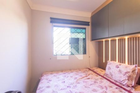 Quarto 1 de casa para alugar com 2 quartos, 136m² em Campo de Santana, Curitiba