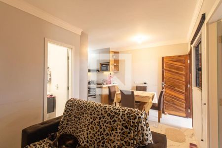 Sala de casa para alugar com 2 quartos, 136m² em Campo de Santana, Curitiba