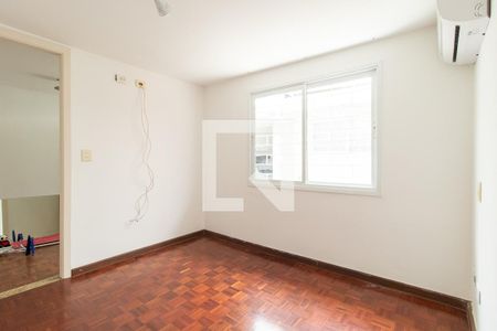 Quarto 1 de casa de condomínio para alugar com 2 quartos, 60m² em São Braz, Curitiba