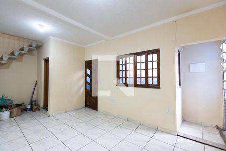 Sala de casa para alugar com 2 quartos, 75m² em Vila Chuca, São Paulo