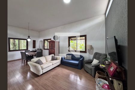 Sala de casa para alugar com 4 quartos, 320m² em Vargem Grande, Rio de Janeiro