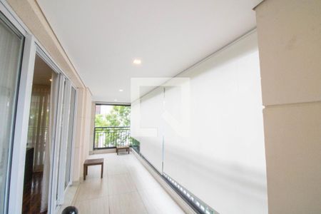 Varanda de apartamento à venda com 4 quartos, 208m² em Alto da Boa Vista, São Paulo