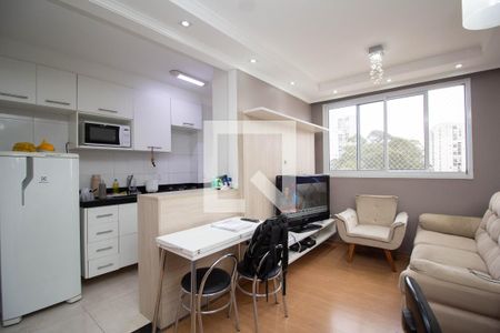 Sala de apartamento à venda com 2 quartos, 44m² em Jardim Iris, São Paulo