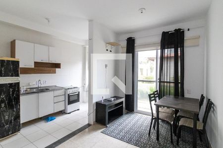 Sala de apartamento para alugar com 1 quarto, 48m² em Cidade Ocian, Praia Grande