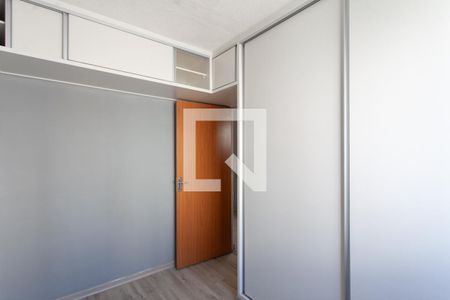 Quarto 1 de apartamento para alugar com 2 quartos, 45m² em Bonsucesso, Belo Horizonte