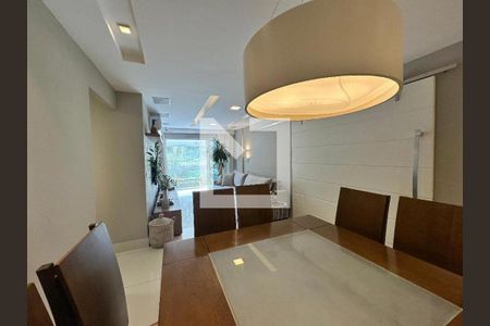 Sala de apartamento à venda com 4 quartos, 122m² em Recreio dos Bandeirantes, Rio de Janeiro