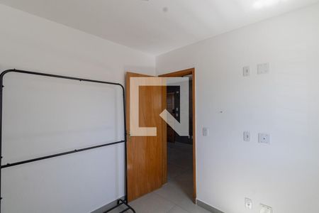 Quarto 1 de apartamento para alugar com 2 quartos, 40m² em Vila Ré, São Paulo