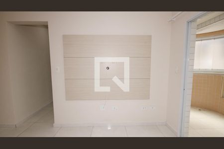 Sala de apartamento para alugar com 2 quartos, 70m² em Canto do Forte, Praia Grande