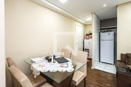 Sala de apartamento à venda com 2 quartos, 50m² em Parque Fongaro, São Paulo