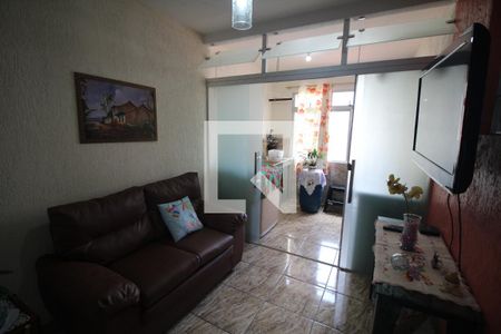 Sala de casa à venda com 3 quartos, 270m² em Teixeira Dias, Belo Horizonte