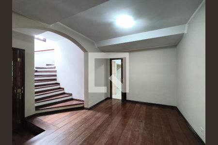 Sala de casa à venda com 4 quartos, 230m² em Vila Dom Pedro I, São Paulo