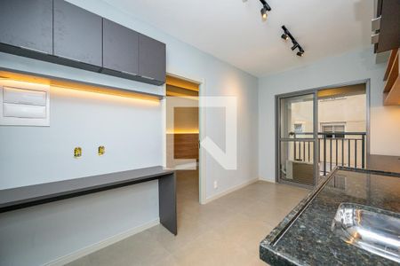 Sala/Cozinha de apartamento à venda com 1 quarto, 28m² em Jardim Prudência, São Paulo