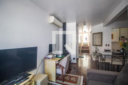 Sala de casa à venda com 3 quartos, 115m² em Santo Antônio, Porto Alegre