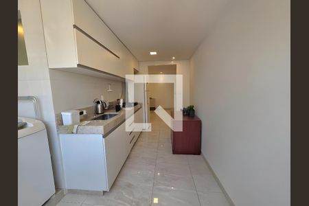 Cozinha de apartamento à venda com 2 quartos, 68m² em Nova Suíça, Belo Horizonte