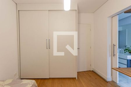 Suite 1 de casa à venda com 3 quartos, 200m² em Liberdade, São Paulo