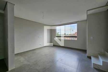 Sala de casa à venda com 3 quartos, 158m² em Ouro Preto, Belo Horizonte