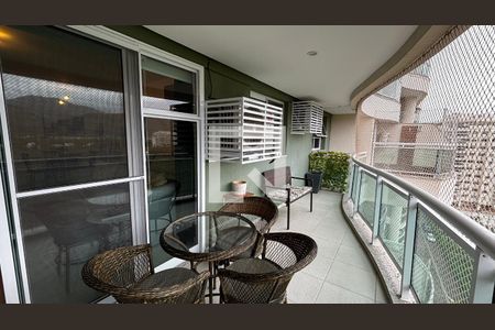 Varanda de apartamento à venda com 1 quarto, 79m² em Barra da Tijuca, Rio de Janeiro