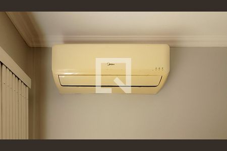 Quarto 1 de apartamento à venda com 2 quartos, 54m² em Santo Antônio, Porto Alegre