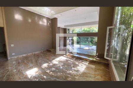 Casa à venda com 4 quartos, 900m² em Jardim Luzitania, São Paulo