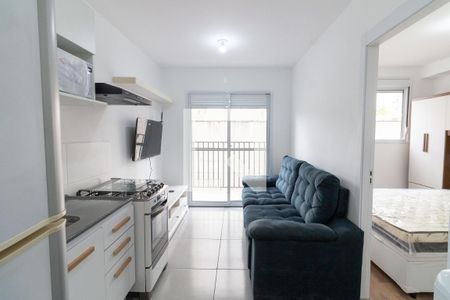 Sala/Cozinha de apartamento para alugar com 1 quarto, 27m² em Vila Butantã, São Paulo