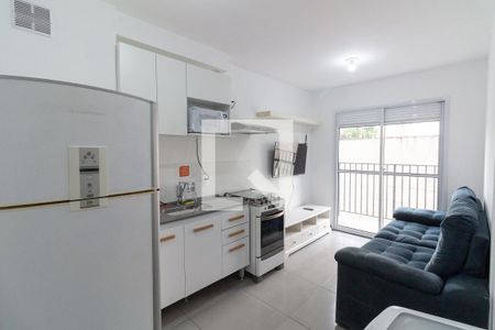 Sala/Cozinha de apartamento para alugar com 1 quarto, 27m² em Vila Butantã, São Paulo
