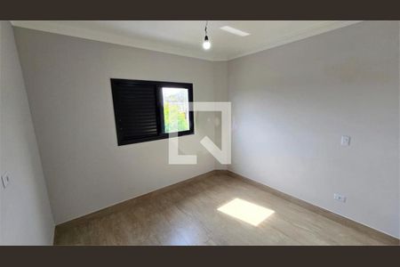 Casa à venda com 3 quartos, 165m² em Parque Sao Domingos, São Paulo