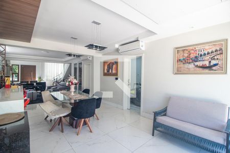 Cozinha de casa à venda com 4 quartos, 344m² em Jardim Botânico, Porto Alegre