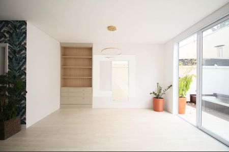 Sala 1 de casa à venda com 3 quartos, 350m² em Morumbi, São Paulo