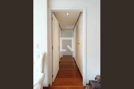 Corredor de apartamento à venda com 2 quartos, 147m² em Jardim Paulista, São Paulo