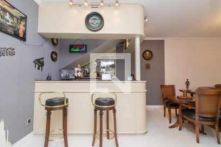 Sala de casa à venda com 3 quartos, 500m² em Vila Ré, São Paulo