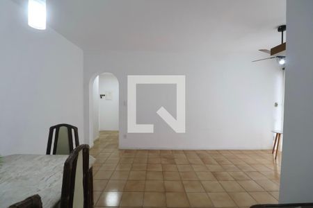 Sala de apartamento para alugar com 2 quartos, 82m² em Jardim Tres Marias, Guarujá