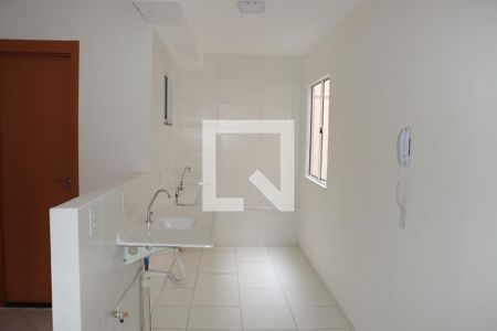 Sala/Cozinha de apartamento para alugar com 2 quartos, 48m² em Granja Viana, Cotia