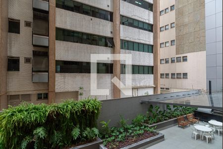 Vista da Sala de apartamento à venda com 3 quartos, 111m² em Jardins, São Paulo