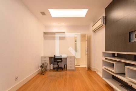 Quarto de apartamento à venda com 2 quartos, 128m² em Ipanema, Rio de Janeiro