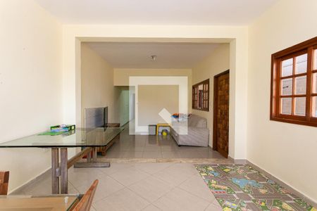 Sala de casa para alugar com 3 quartos, 130m² em Vila Aricanduva, São Paulo