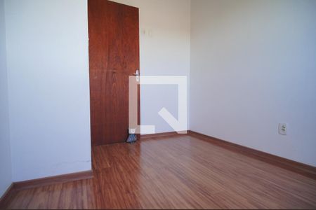 Quarto 2 de casa à venda com 2 quartos, 60m² em São Jorge, Novo Hamburgo