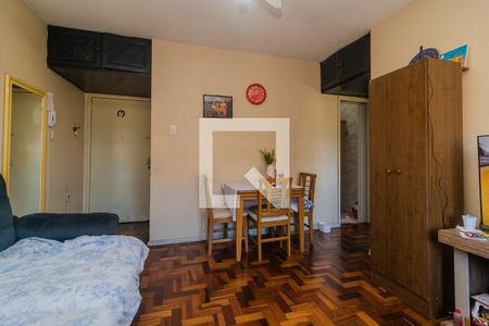 Sala de apartamento à venda com 2 quartos, 50m² em Cristal, Porto Alegre