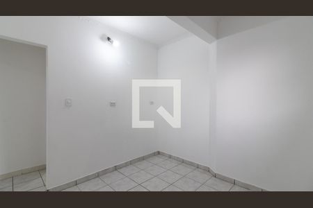 Quarto 1 de casa para alugar com 3 quartos, 75m² em Vila Nhocuné, São Paulo