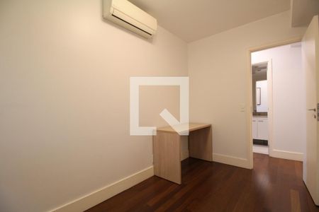 Quarto  de apartamento à venda com 2 quartos, 58m² em Jardim Leonor, São Paulo