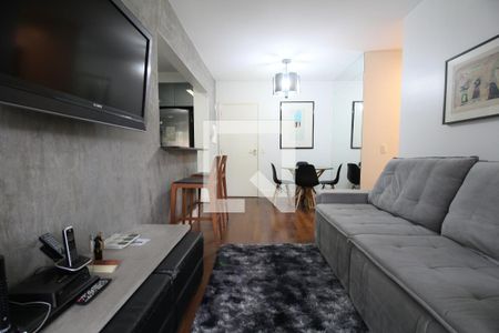 Sala de apartamento à venda com 2 quartos, 58m² em Jardim Leonor, São Paulo