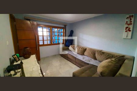Sala de casa à venda com 3 quartos, 210m² em Jardim das Flores, Osasco