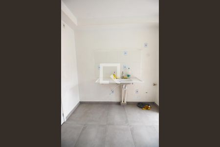 Sala/Cozinha de apartamento à venda com 2 quartos, 32m² em Jardim Monte Kemel, São Paulo