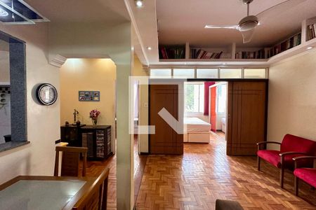 Sala de apartamento à venda com 2 quartos, 66m² em Flamengo, Rio de Janeiro