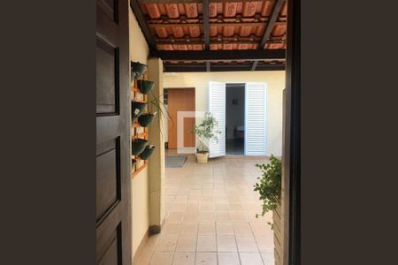 Casa à venda com 3 quartos, 220m² em Vila Olímpia, São Paulo