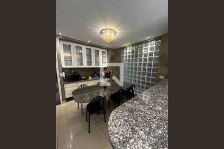 Casa à venda com 3 quartos, 225m² em Olímpico, São Caetano do Sul