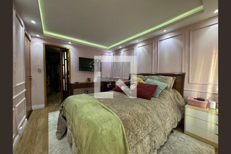 Casa à venda com 4 quartos, 236m² em Vila Guarani (Zona Sul), São Paulo