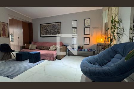 Casa à venda com 4 quartos, 236m² em Vila Guarani (Zona Sul), São Paulo